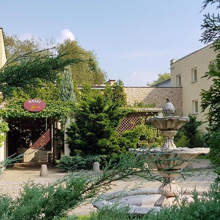 Hotel Trzy Swiaty Spa & Wellness Rajska Wyspa Gliwice Exterior foto